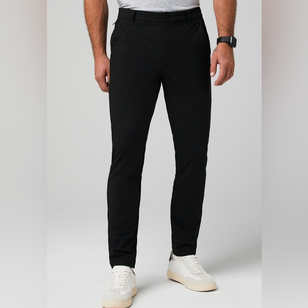 Fabletics men’s The Don Trouser (slim fit) size 30x32 in black